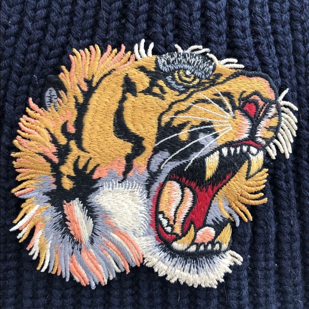 Hat - Picture 2 of 4